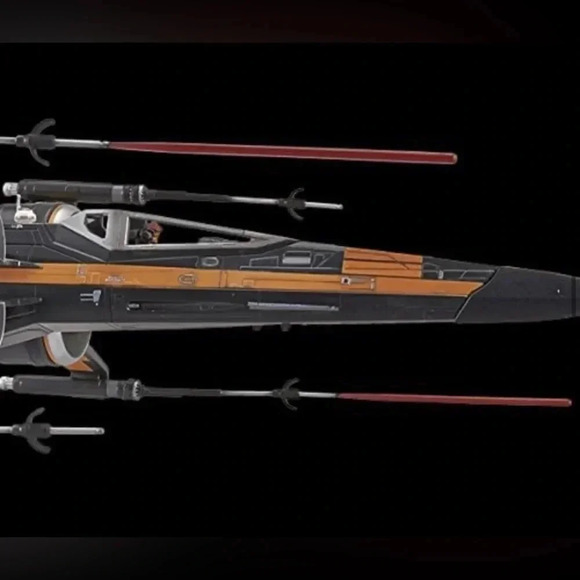 Star Wars - Poe’s X-Wing Fighter - 1/72 Scale Plastic Model - New / Sealed - Picture 2 of 13
